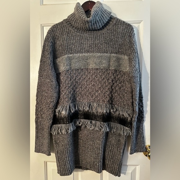 BANANA REPUBLIC Med VINTAGE Mixed Textile Wool Alpaca Chunky Fringe Turtleneck - Picture 2 of 13